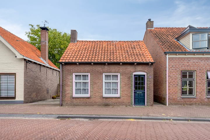 Dorpsstraat 193 in Heinkenszand