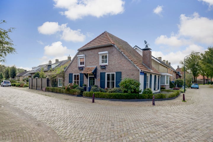 Dorpsstraat 20 in Esbeek