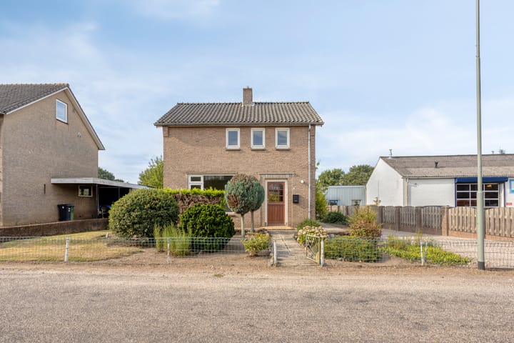Dorpsstraat 22 in Middelaar