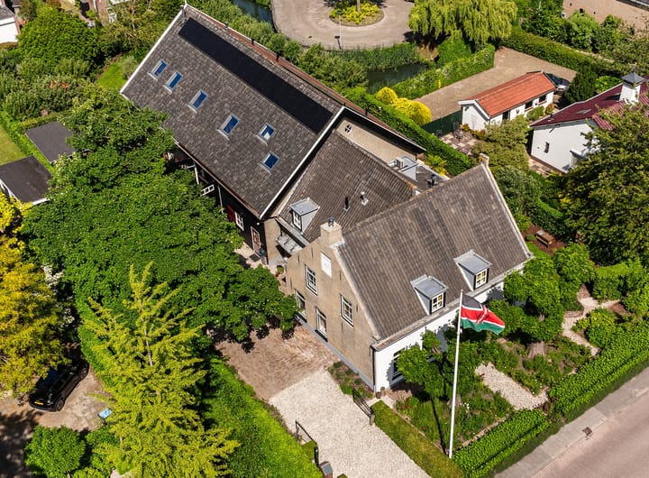 Dorpsstraat 23 in Hendrik-Ido-Ambacht