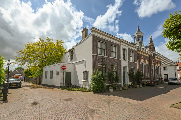 Dorpsstraat 25 in Poortugaal foto