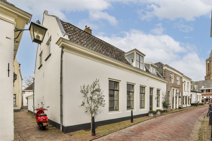 Dorpsstraat 25 in Loenen aan de Vecht