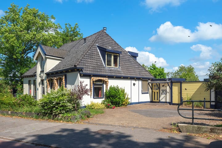 Dorpsstraat 269 in Assendelft