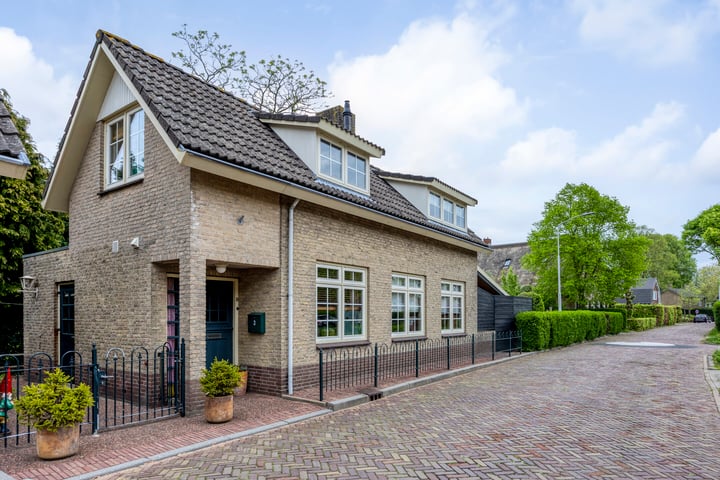 Dorpsstraat 3 in Aalst