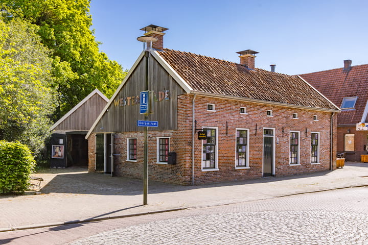 Dorpsstraat 32 in Sellingen