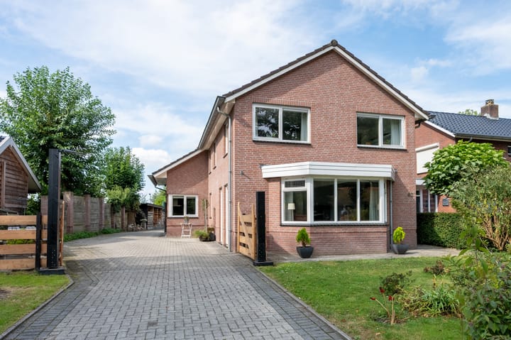 Photo of property Dorpsstraat 40, Emmen