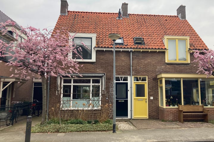 Dorpsstraat 430 in Assendelft