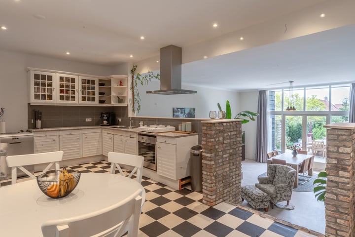 Photo of property Dorpsstraat 45, Wemeldinge