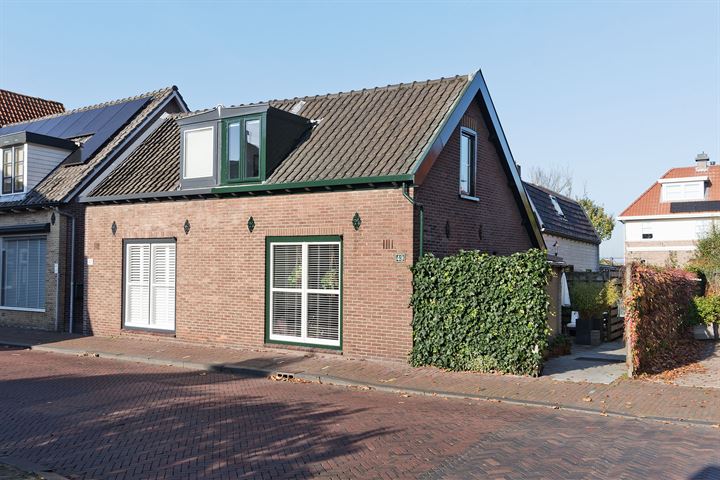 Dorpsstraat 49 in Aalsmeer