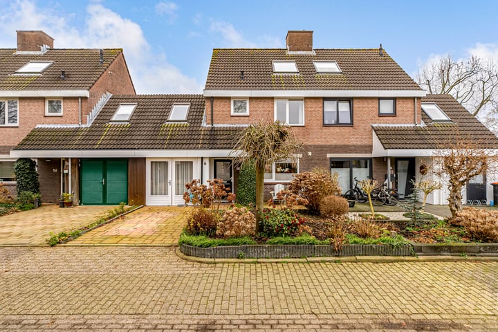 Dorpsstraat 56 in Houten