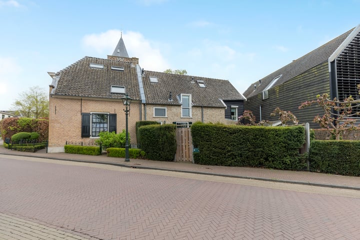 Dorpsstraat 59 in Oud-Alblas