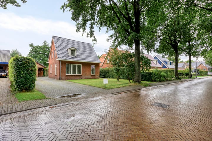 Dorpsstraat 59 in Zuidlaarderveen