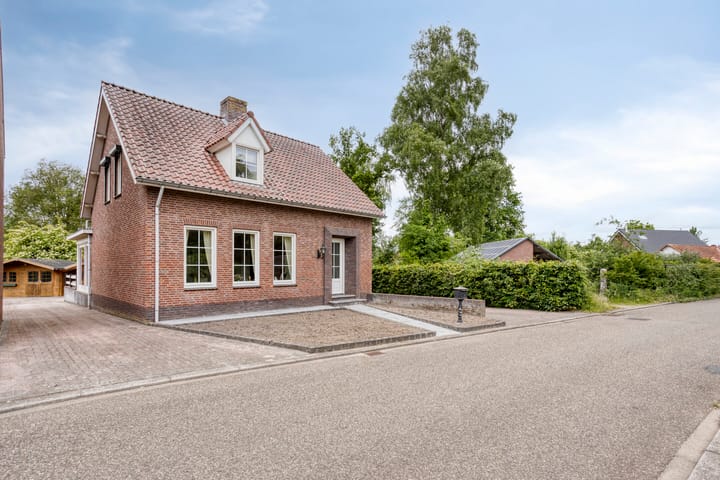 Dorpsstraat 6 in Roermond