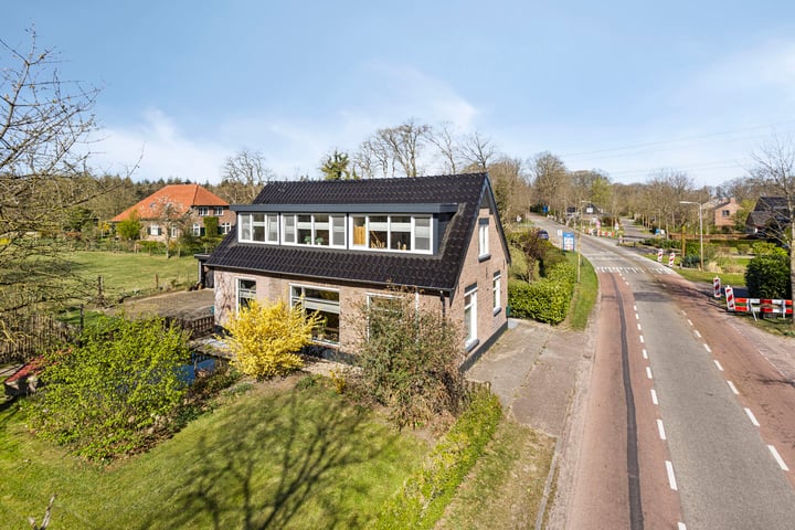 Photo of property Dorpsstraat 6, Almen
