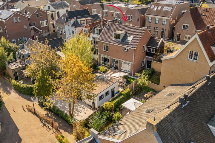 Dorpsstraat 64 in Gouderak