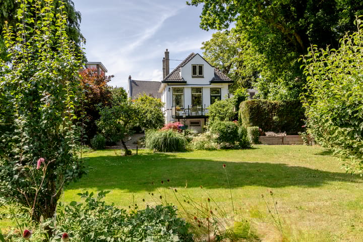 Dorpsstraat 64 in Moordrecht