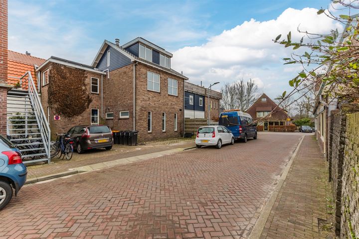 Dorpsstraat 712A in Noord-Scharwoude