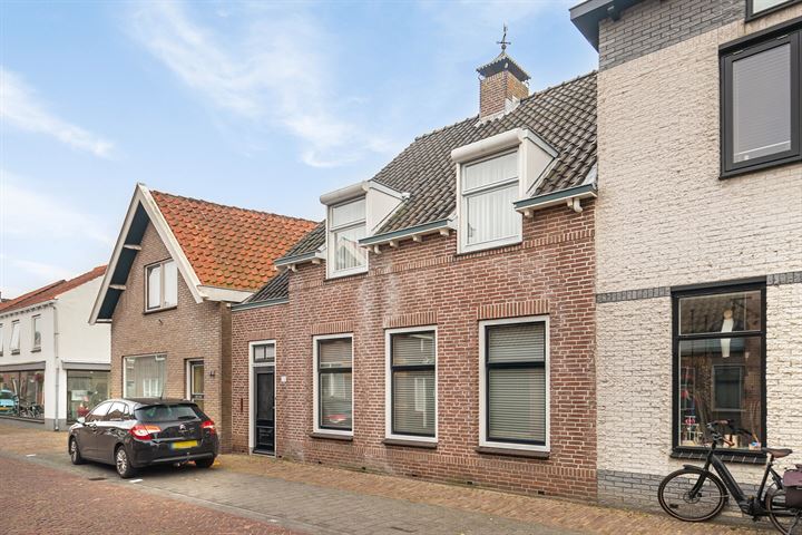 Dorpsstraat 72 in Heinkenszand