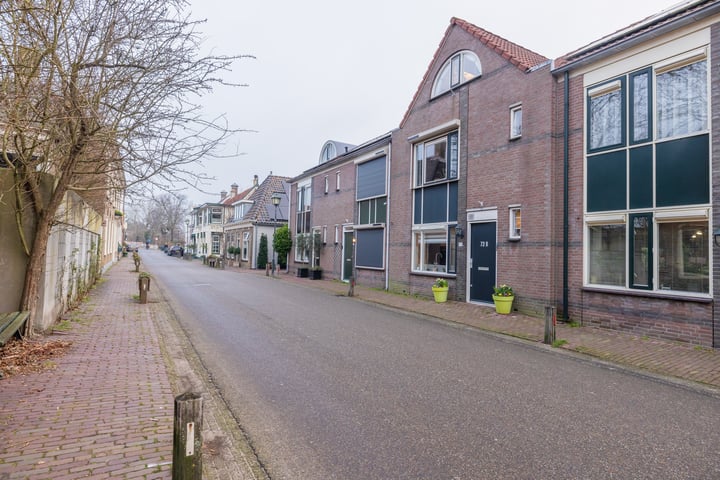 Dorpsstraat 72B in Oegstgeest