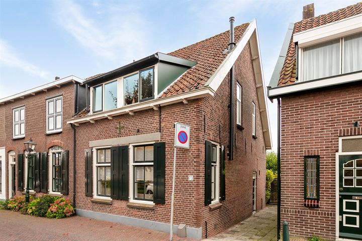 Dorpsstraat 73 in Poortugaal