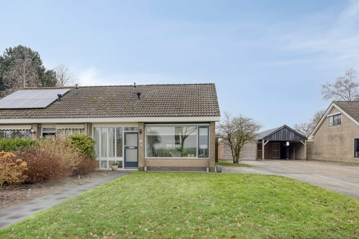 Photo of property Dorpsstraat 75, Haule