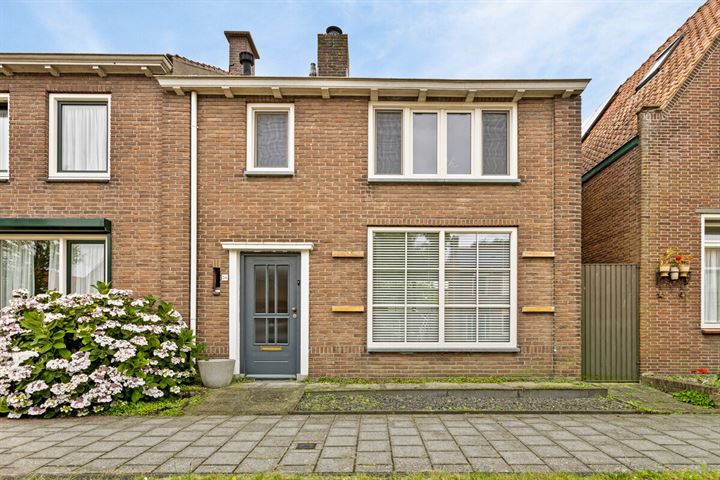 Dorpsstraat 76 in Schoondijke