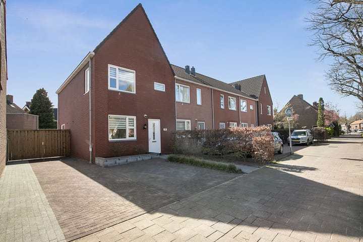 Dorpsstraat 76 in Bakel