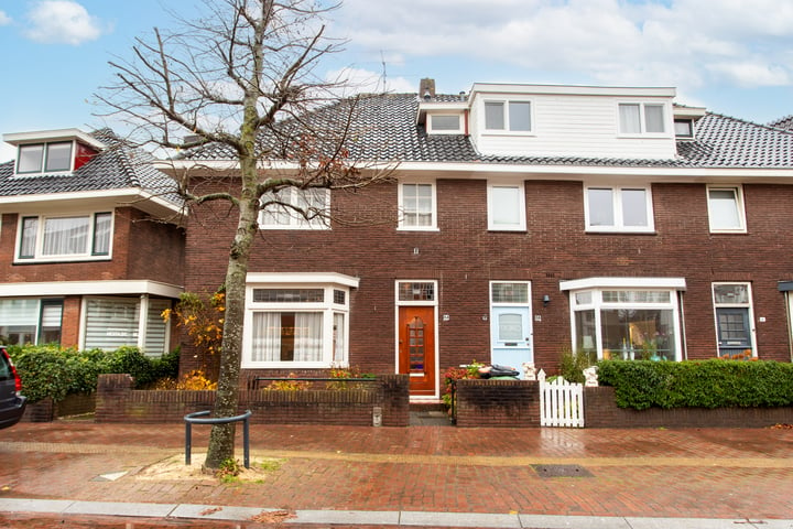 Dorpsstraat 84 in Castricum