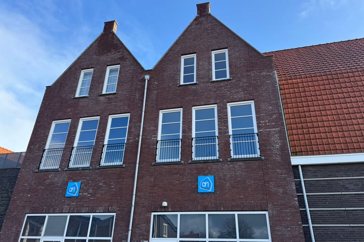 Photo of property Dorpstienden 14a, Ouddorp