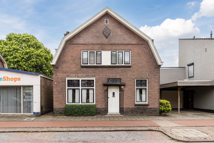 Photo of property Dorpstraat 142, Veldhoven