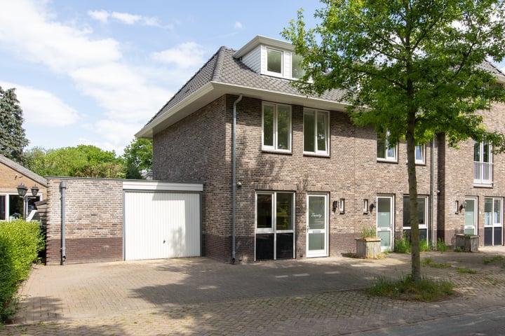 Dorpstraat 20 in Heumen