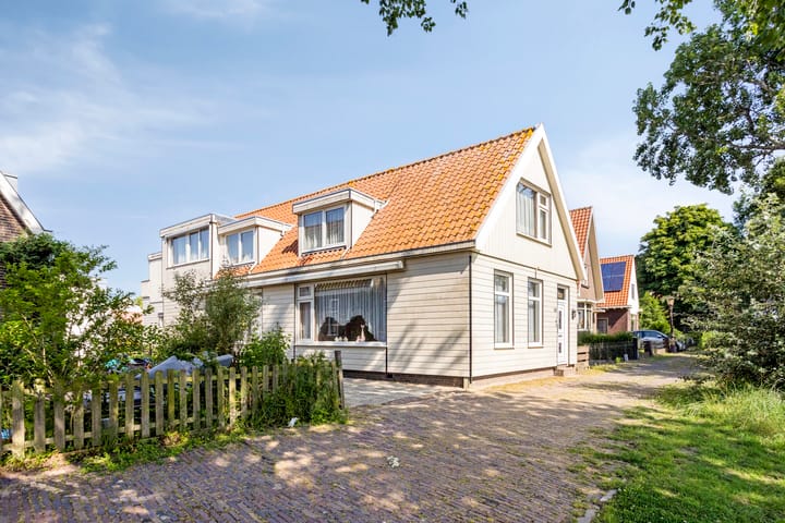 Dorpsweg Ransdorp 103 in Amsterdam foto