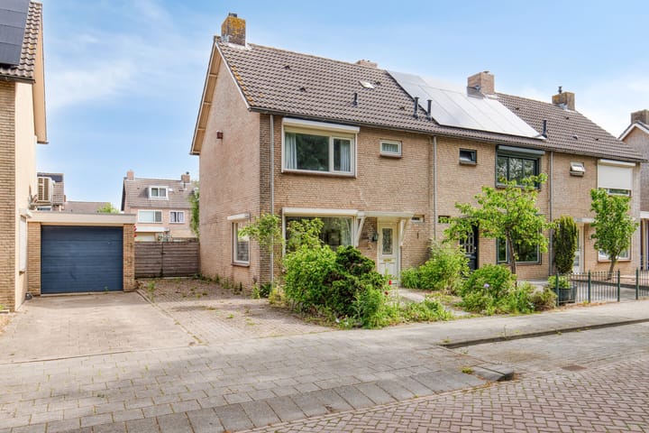 Dorus Rijkersstraat 43 in Dinteloord