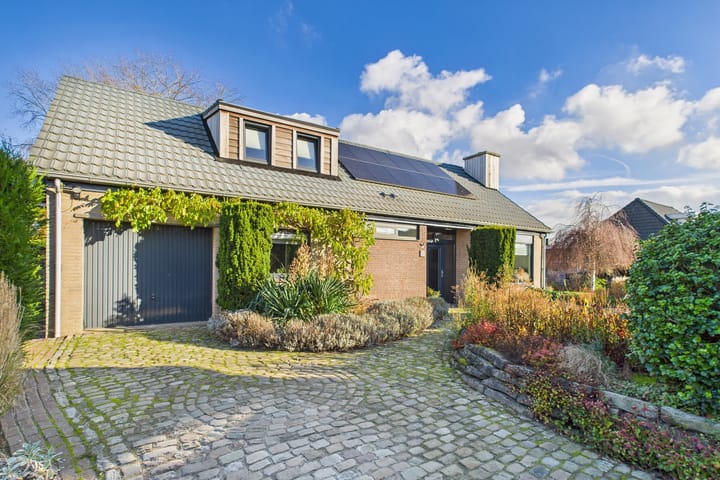 Photo of property Dorus Rijkersstraat 6, Terneuzen