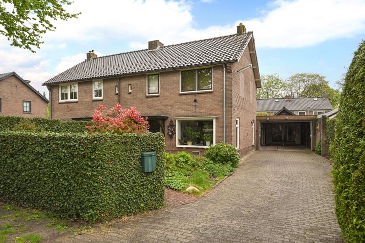 Photo of property Dotterbeemd 4, Blaricum