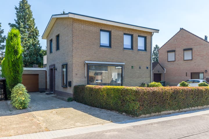 Douvenderweg 6 in Oirsbeek