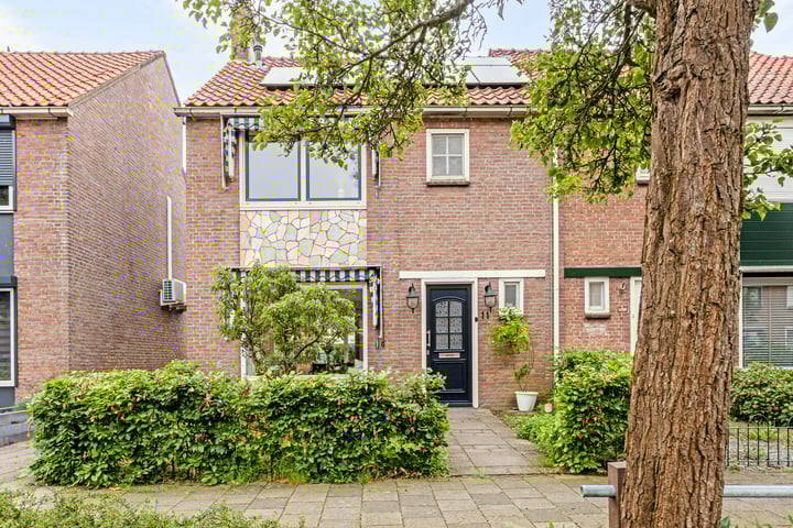 Douwes Dekkerstraat 11 in Sliedrecht