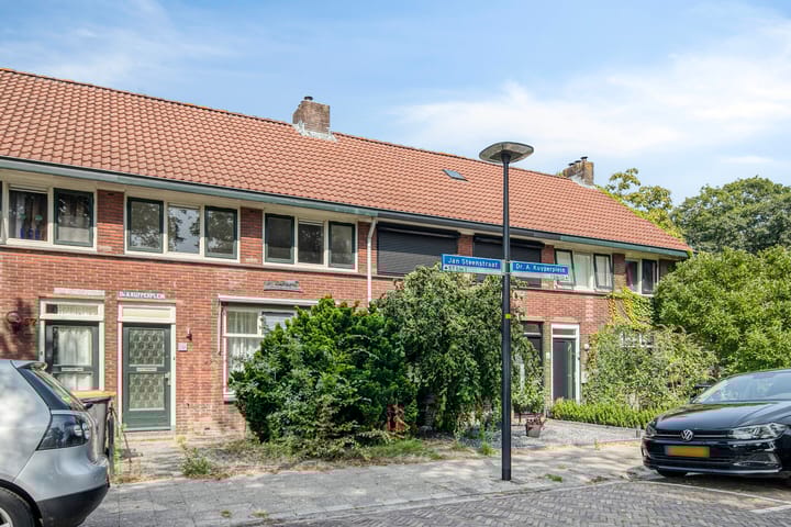 Foto van woning Dr. A. Kuyperplein 1, Hengelo