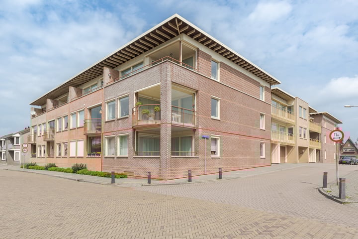 Photo of property Dr. Beelstraat 10, Wolvega