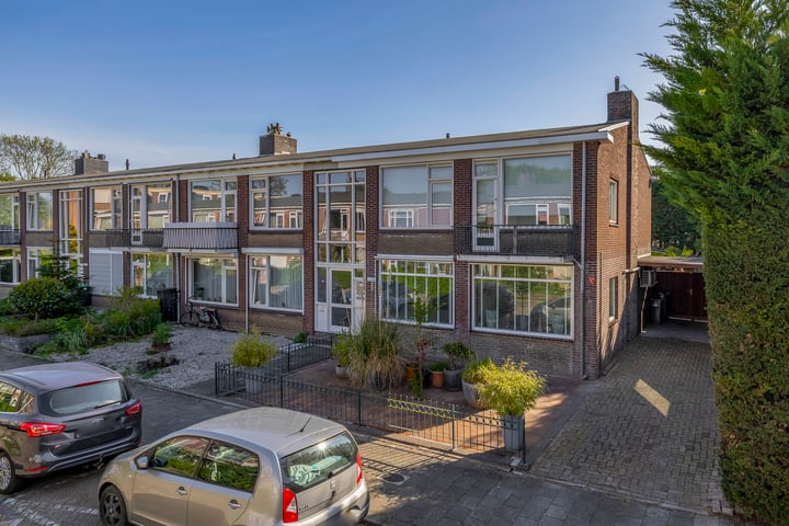 Dr. de Visserstraat 2 in Ridderkerk