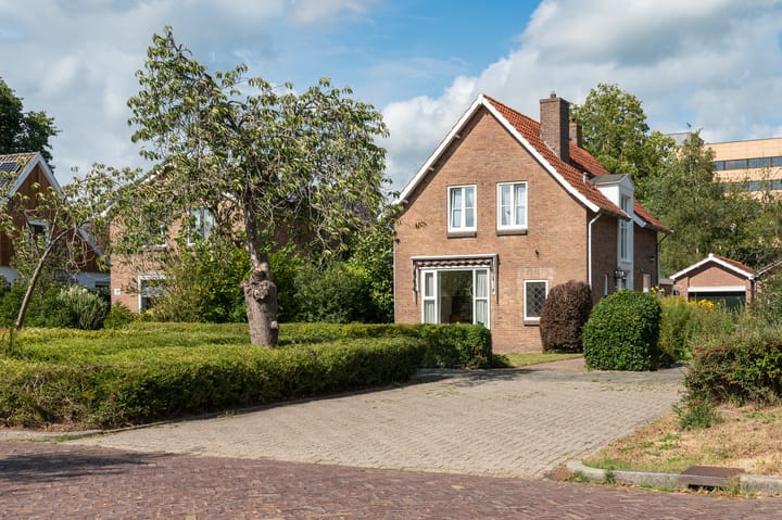 Dr G van Schouwenlaan 21 in Heerenveen
