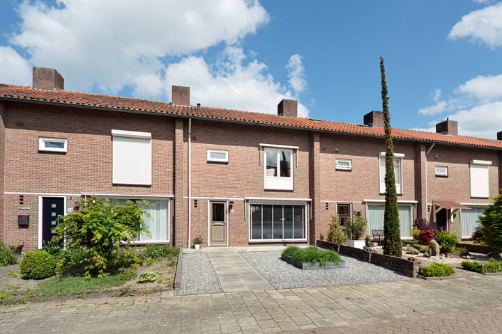 Dr. H. Mollerstraat 28 in Valkenswaard