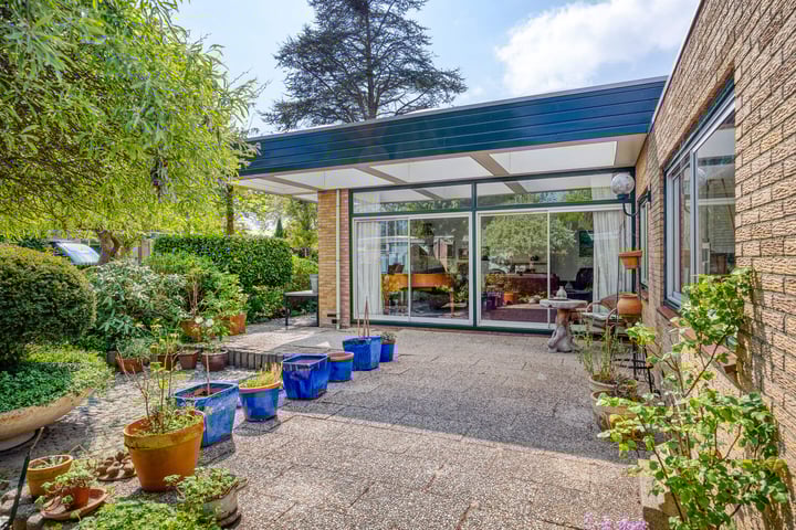 Photo of property Dr. J.J. van der Horststraat 3, Zaandijk