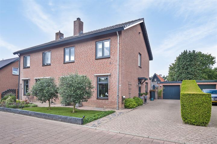 Photo of property Dr. J.P. Kruimellaan 21, Garderen
