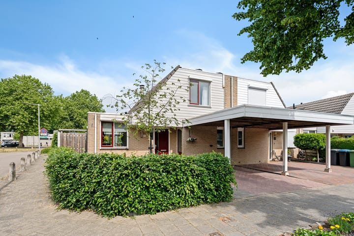 Dr. Joop den Uylsingel 17 in Arnhem