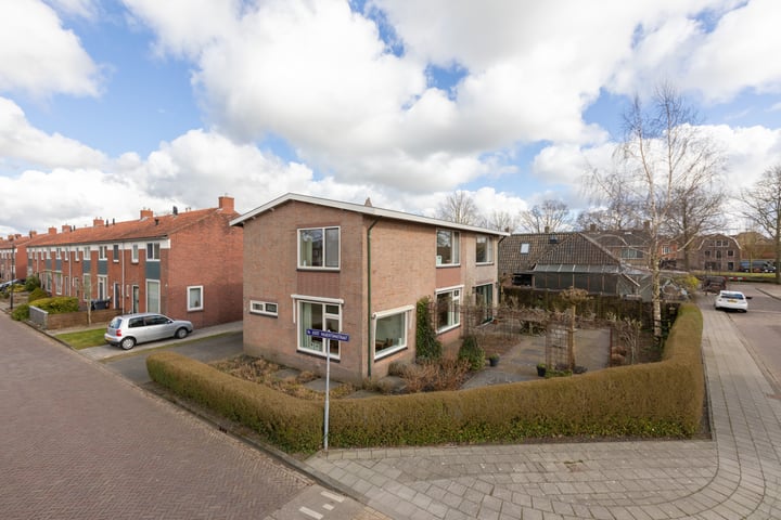 Photo of property Dr. Joost Halbertsmastraat 66, Bolsward