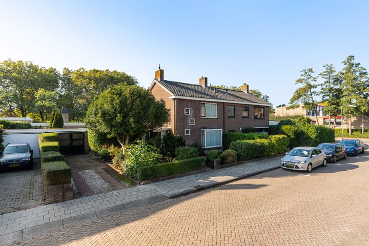 Dr. Kuyperstraat 19 in Barendrecht