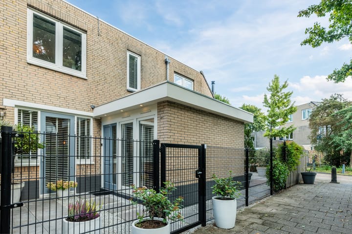 Dr. L.J. Rogierstraat 108 in 's-Gravenhage