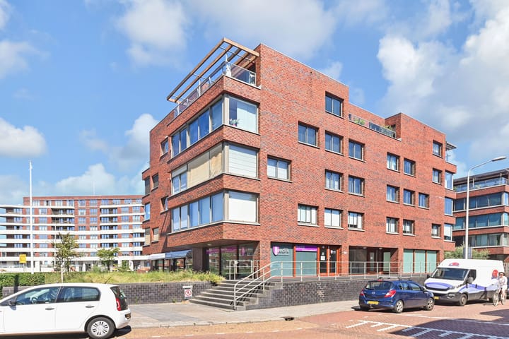 Dr. Lelykade 351 in 's-Gravenhage foto