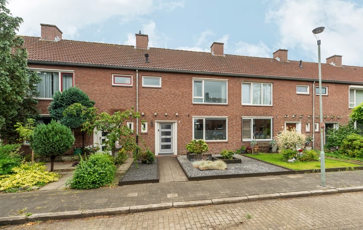Dr.Poelsstraat 7 in Gennep